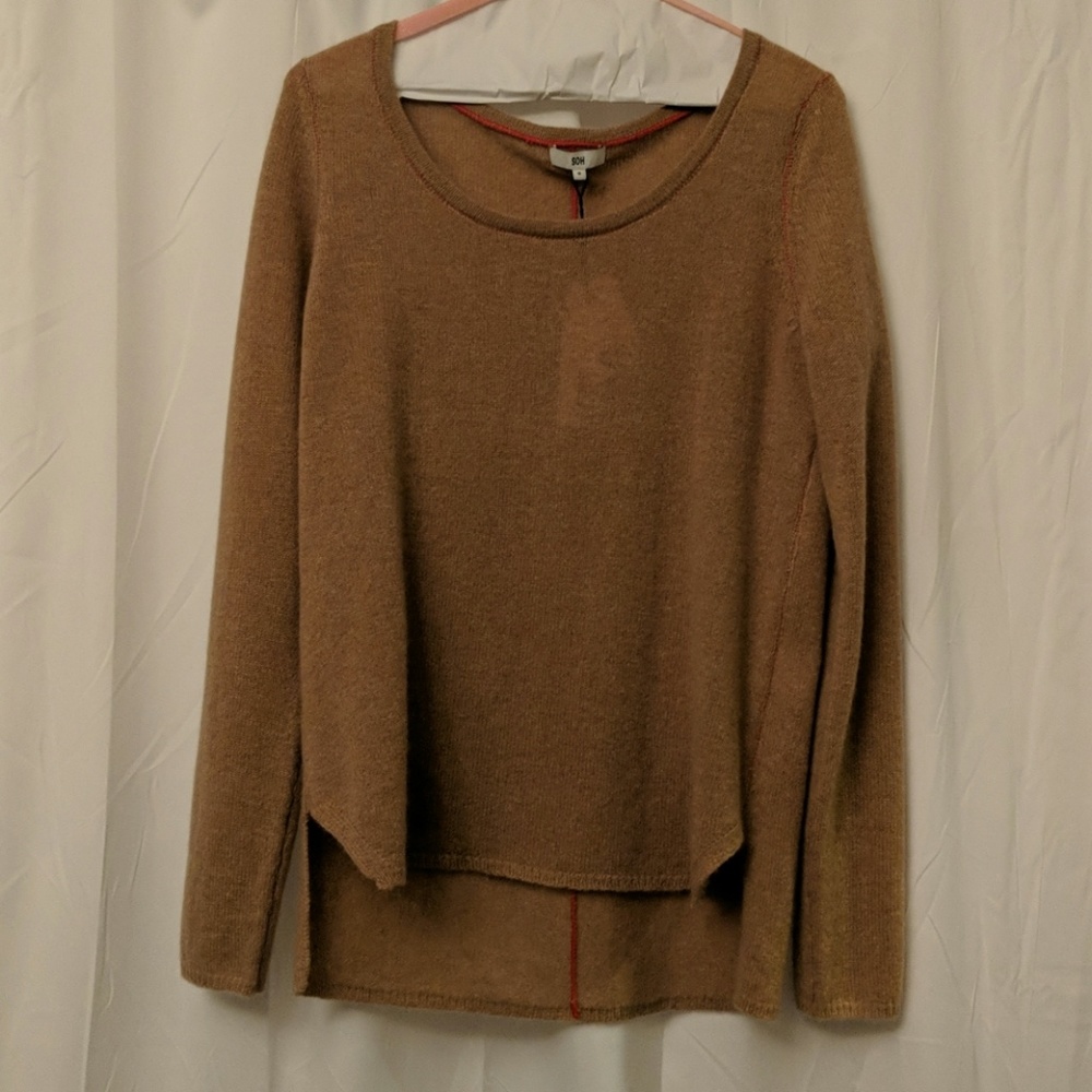 Soh sweater